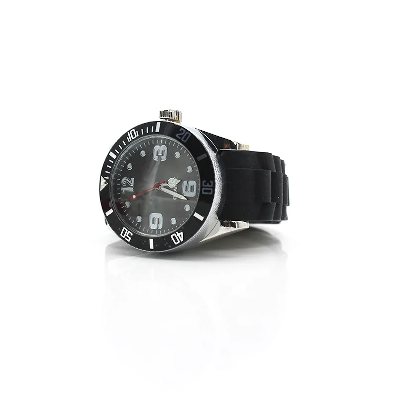 

Dia 40MM Creative Silicone Watch Molding Herb Grinder Smoke Tobacco Hand Muller Cigarette Crusher Accessories