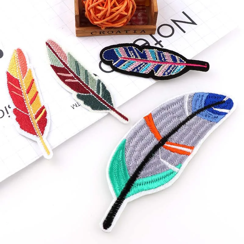 Многоцветные патчи для вышивки одежды 1 шт. с пером и железом в стиле панк