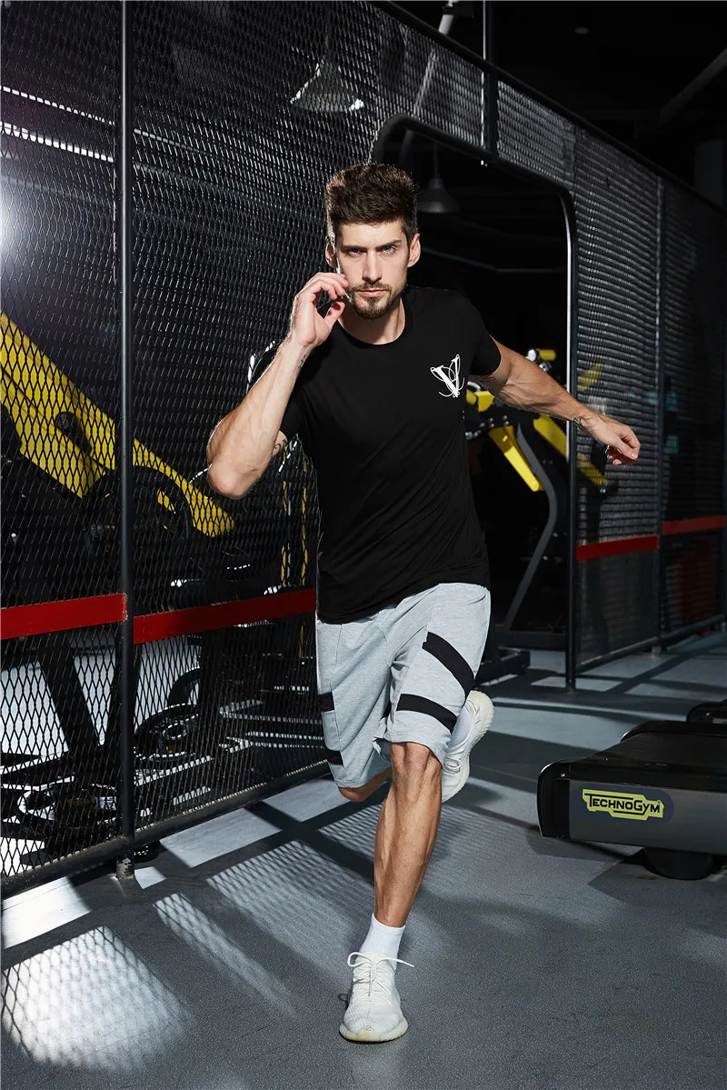 ZFIT летние спортивные фитнес мужские шорты для бега тренировочные шорты для бега спортивные теннисные гетры мужские мягкие шорты