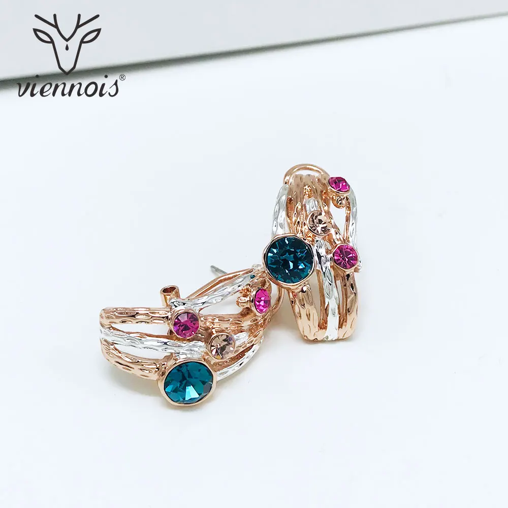 Viennois, женские серьги-гвоздики, ассиметричные, разные цвета, горный хрусталь, кристалл, Ретро стиль, пистолет/золото, серьги для сережек