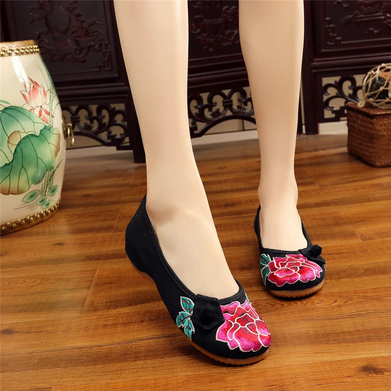 Обувь на плоской подошве модная женская вышитая обувь Женские босоножки Zapatos De