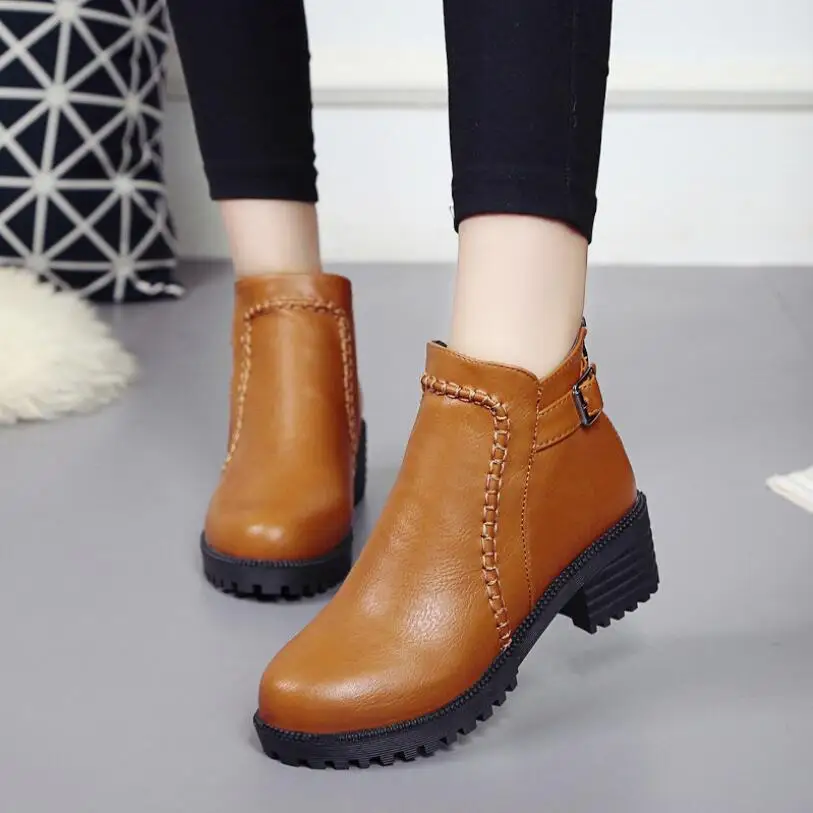 Новинка 2019 белые ботинки из коровьей замши женские на меху утепленные Ботильоны