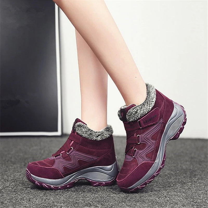 

JIANBUDAN/2020 зимние женские зимние ботинки, высококачественные замшевые кожаные теплые плюшевые ботильоны, женские уличные Нескользящие зимни...