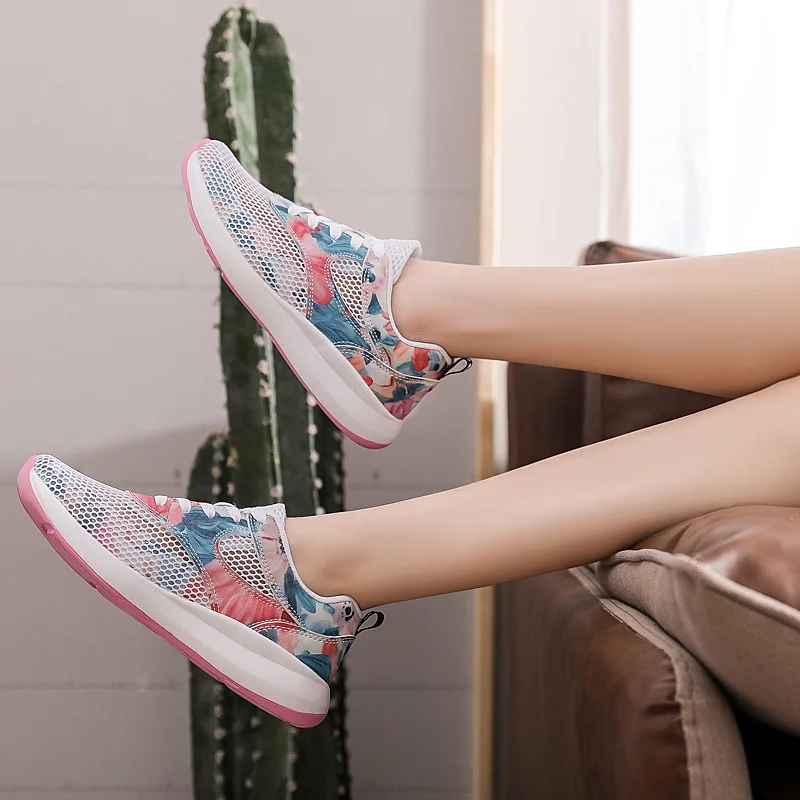 2019 женские кроссовки на платформе Летние сетчатые для бега женская дышащая