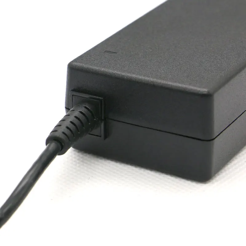 19V 4.74A 90W 5.5*3.0mm Computer Power Charger for Samsung M40 plus A10-090P1A AA-PA1N90W AD-9019S Led AC Adapter | Компьютеры и офис
