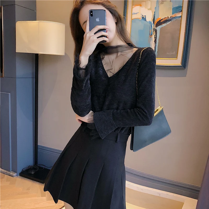 New spring 2019 stand-up lace mesh undershirt with long sleeves slim and sexy v-neck |