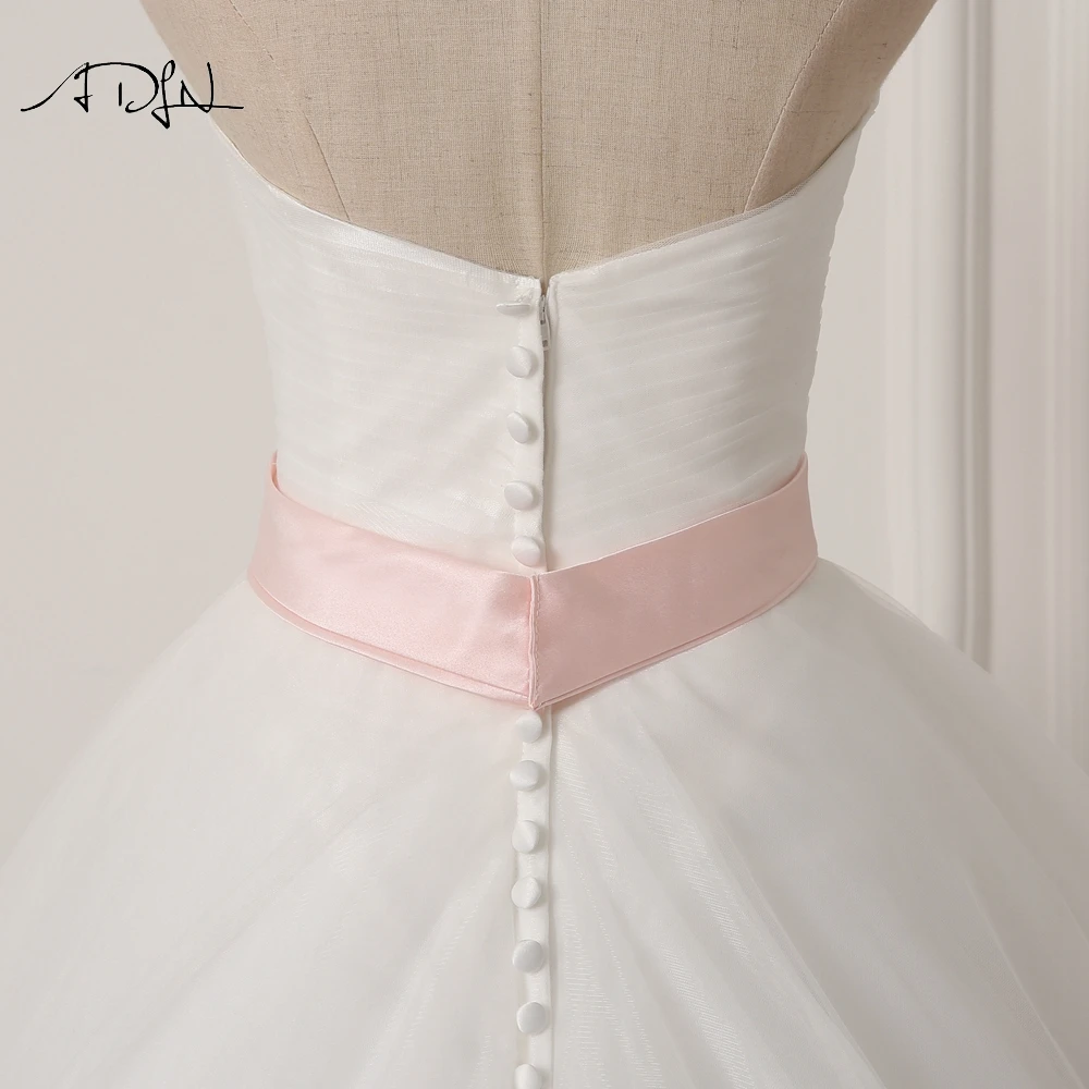 Пышное свадебное платье ADLN без рукавов с розовым поясом ТРАПЕЦИЕВИДНОЕ белое