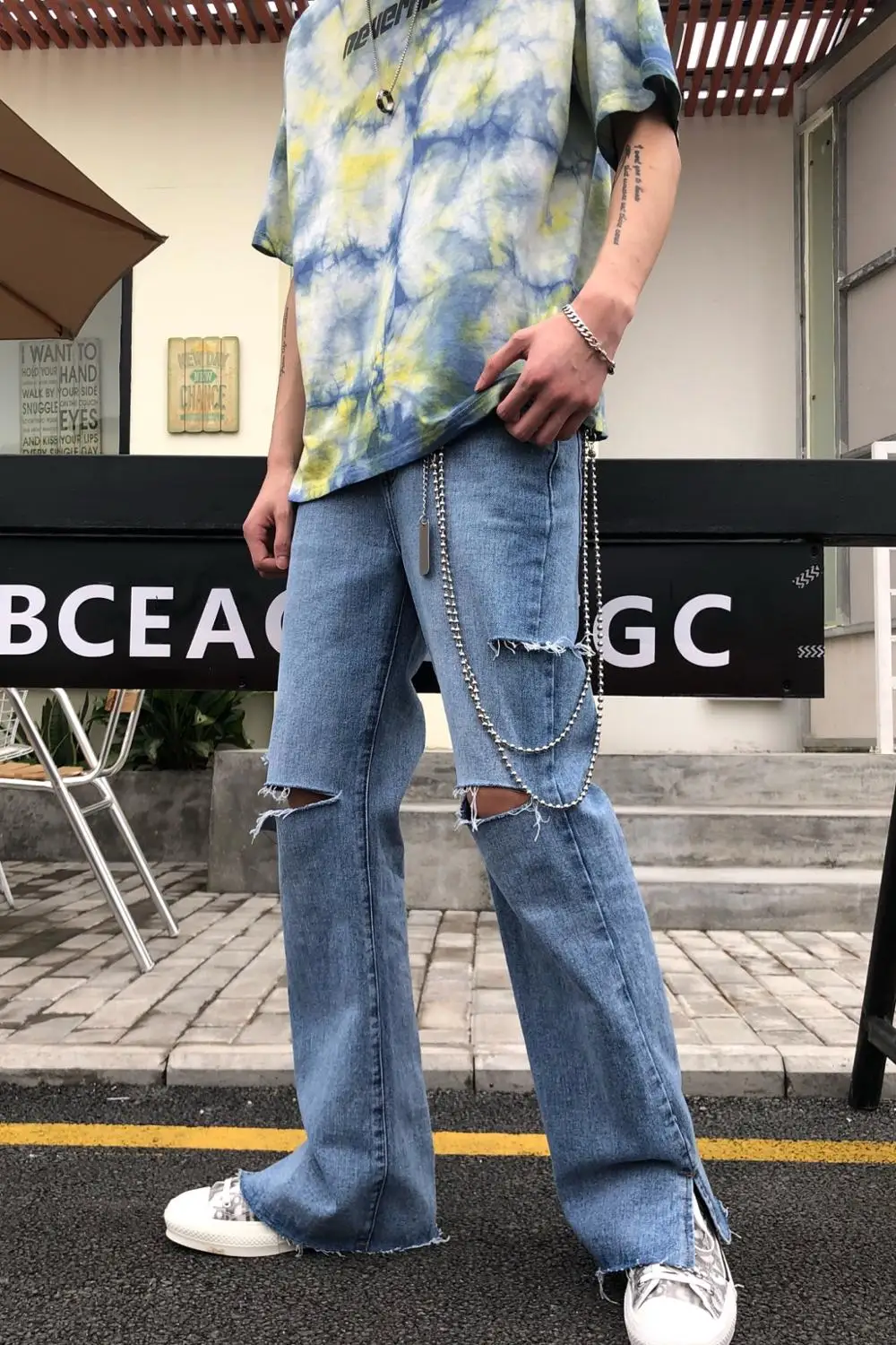 

2019 summer new han edition contracted knife cuts knee to break hole men and women web celebrity jeans trousers