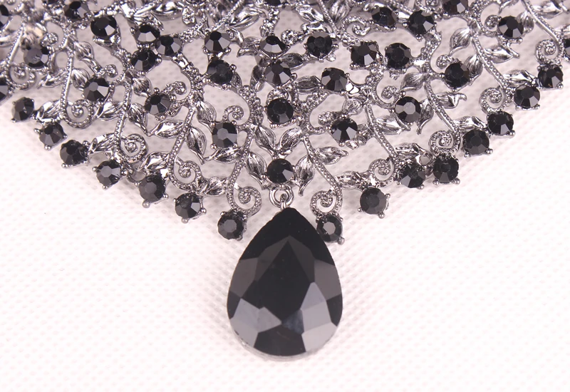 Комплект из сережек и ожерелья винтажные свадебные комплекты ювелирных изделий