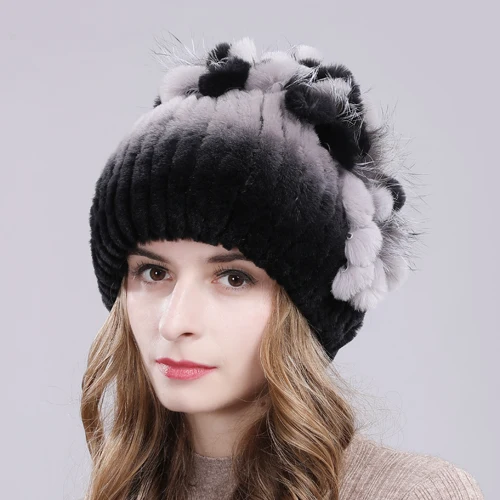 Новые русские Женские Настоящий мех кролика Skullies шапки Роскошные вязаные цветы натуральная шапка из меха кролика рекс зимние натуральный мех шапочки - Цвет: color 18