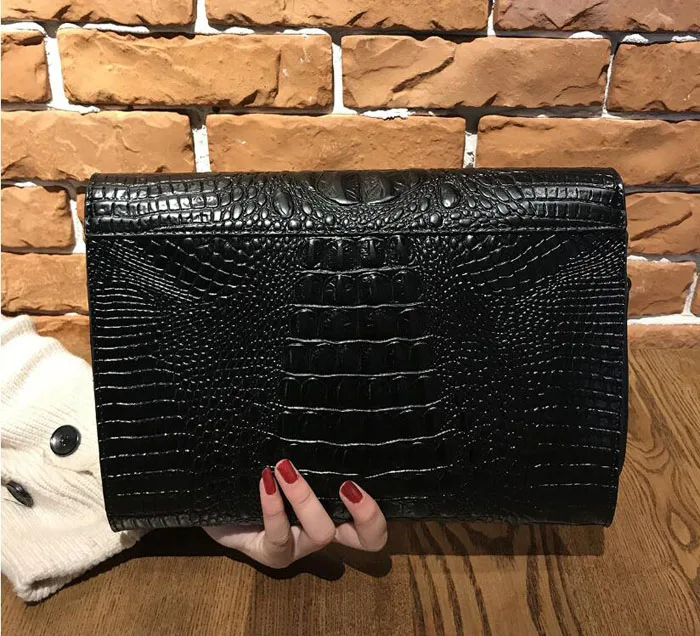 Новинка 2018 женская сумка мессенджер из крокодиловой кожи Сумка конверт