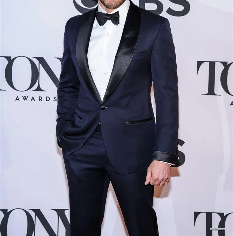 

New Arrival Groomsmen Navy Blue Groom Tuxedos Shawl Black Lapel Men Suits Wedding/Prom Best Man Blazer ( Jacket+Pants+Tie ) C388
