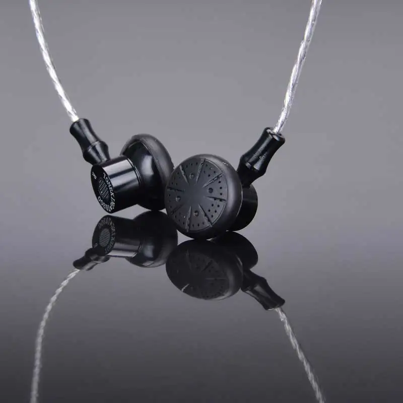 Наушники-вкладыши MusicMaker TO300 с высоким сопротивлением и плоской головкой 300 Ом |