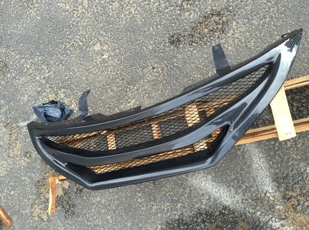 

Carbon Fiber Auto Front Bumper Middle Grille Protect Refit Fit For Nissan Tiida 2010-2014