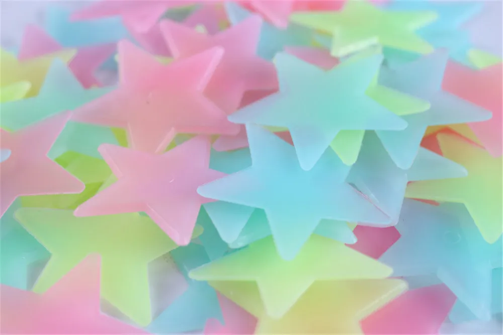 Светящиеся в темноте игрушки 3 см светящиеся наклейки виде звезд флуоресцентная