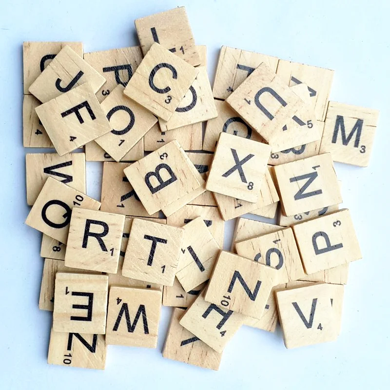 100 шт./компл. деревянные Алфавит Scrabble головоломки плитки черные буквы и цифры для рукоделия наклейки для дерева украшения детские игрушки