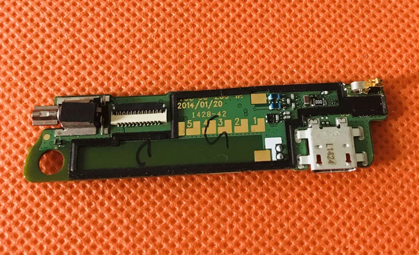 

Used Original USB Plug Charge Board For Lenovo S660 Free shipping