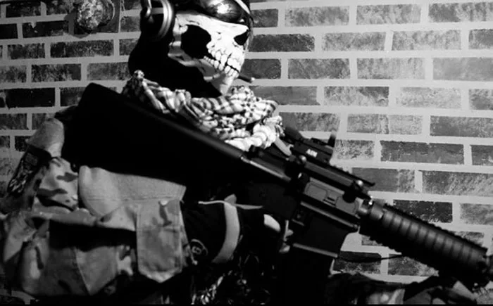 Маска с черепом на Хэллоуин для вечевечерние черная маска шею страшные