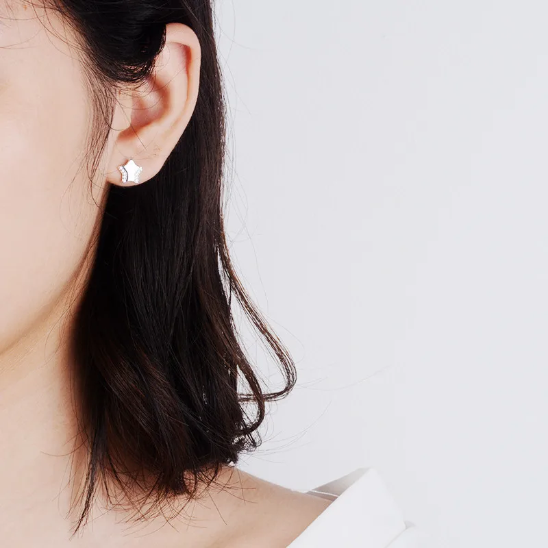 Женские серьги гвоздики с цирконом маленькие и свежие в Корейском стиле