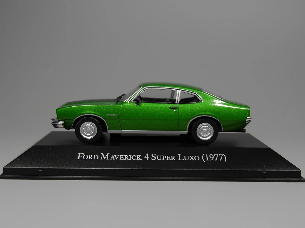 Авто ИНН иксо 1:43 Ford Maverick 4 супер люксо 1977 литая модель автомобиля|ixo 1:43|diecast model