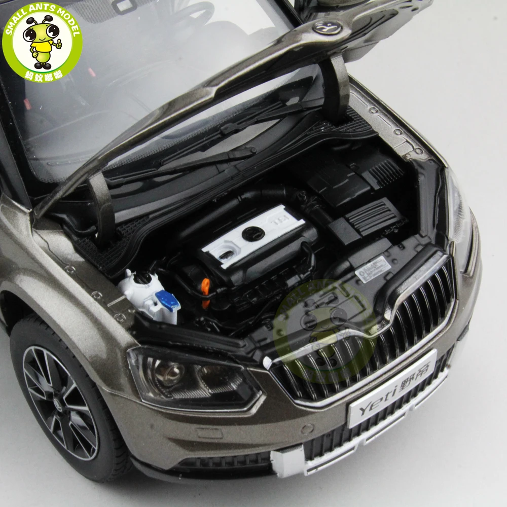 1/18 Skoda Yeti SUV литая модель металлическая модель автомобиля SUV Подарочная коллекция хобби темно-коричневый
