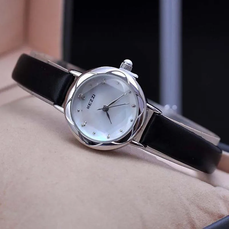 2015 новых женщин Кварцевые часы мода круглый Япония движение не выцветают Кожаный