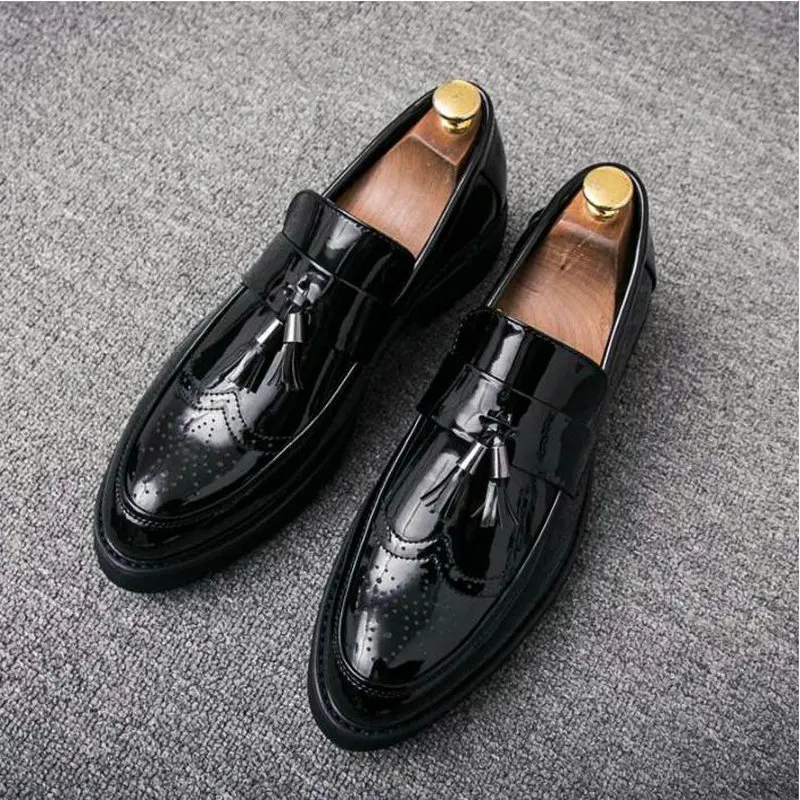 Мужские черные кожаные мокасины с кисточками Мужская кожаная обувь золотого и