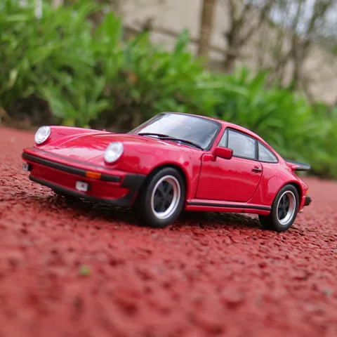 SAINTGI 1/24 911 turbo Модель автомобиля игрушечных автомобилей игрушки для мальчиков