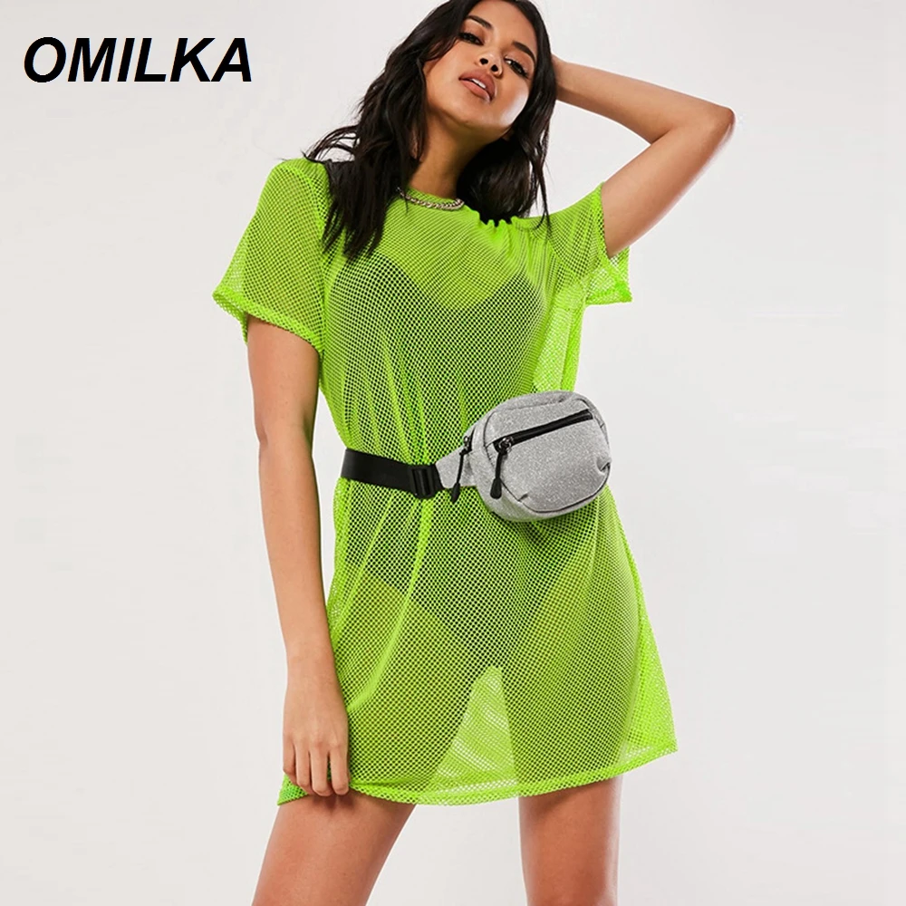 Женское платье с коротким рукавом OMILKA черное неонового цвета круглым вырезом