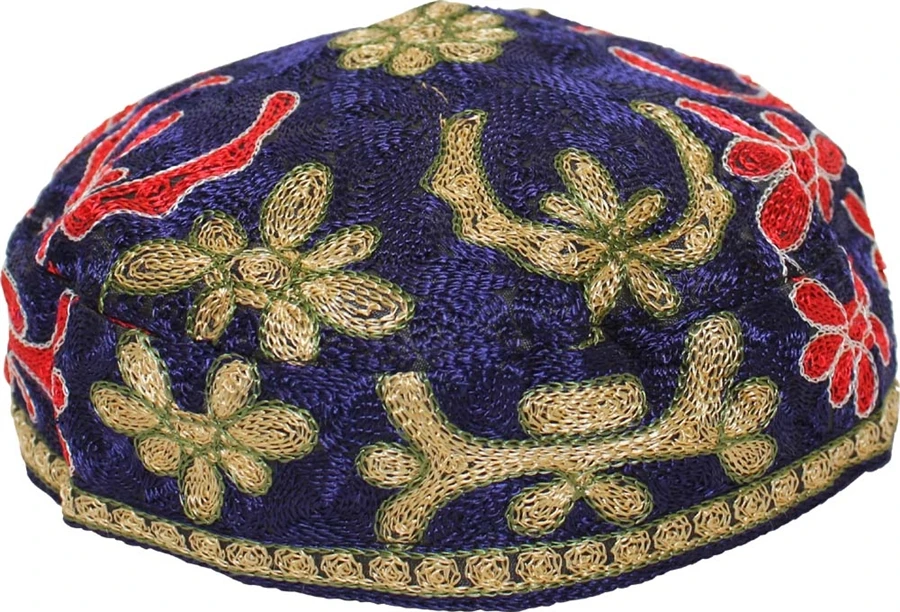 60/62 см вышитая КИППА |