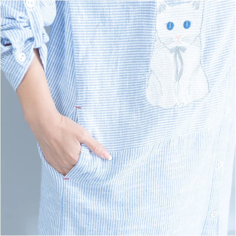 Свободное платье с вышивкой голубого кота 2019 весенне-осеннее Новое Стильное