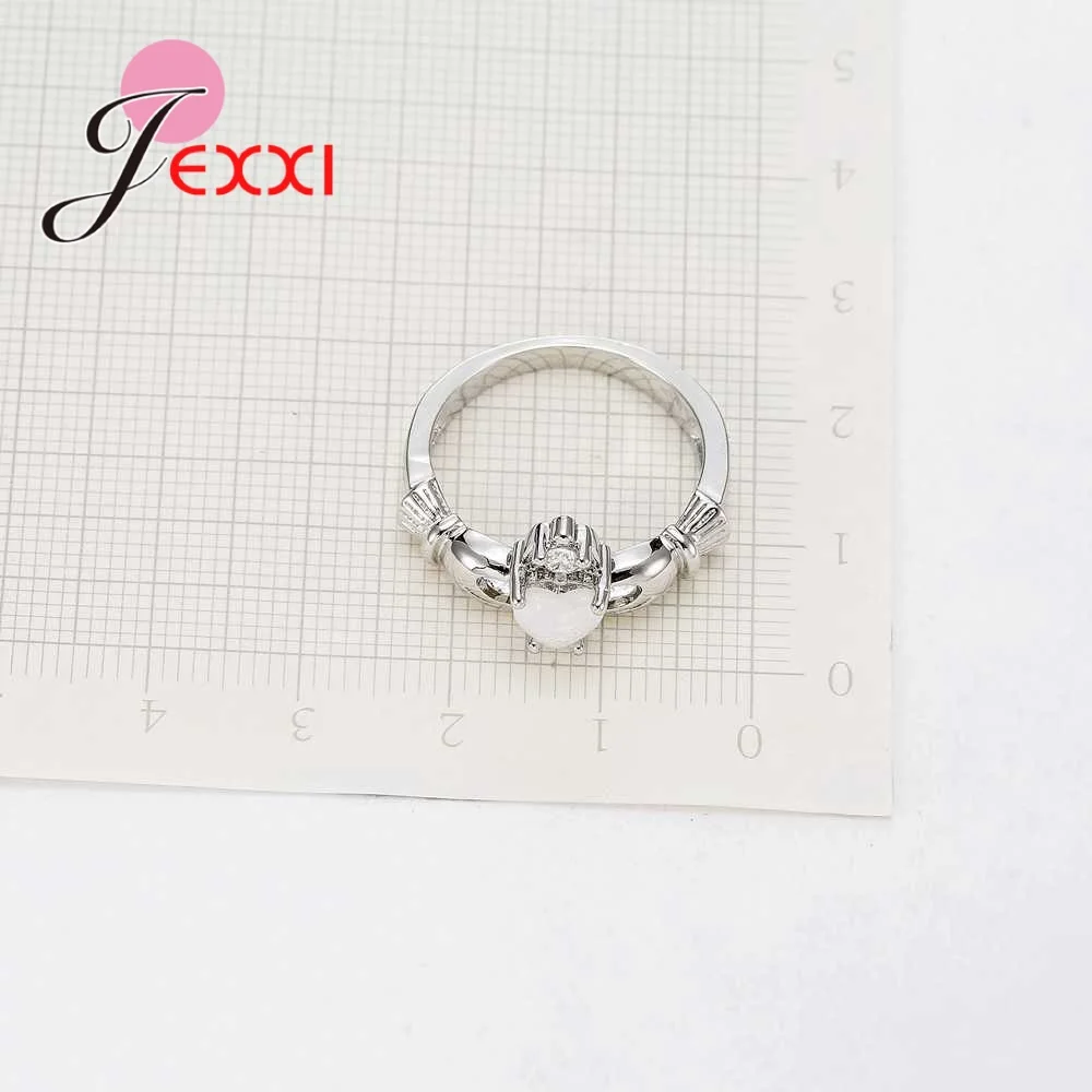

Big Size Fashion Cute Heart White Opal Stones Cubic Zircon Engagement Rings For Women Vintage Ladies Christmas Rings