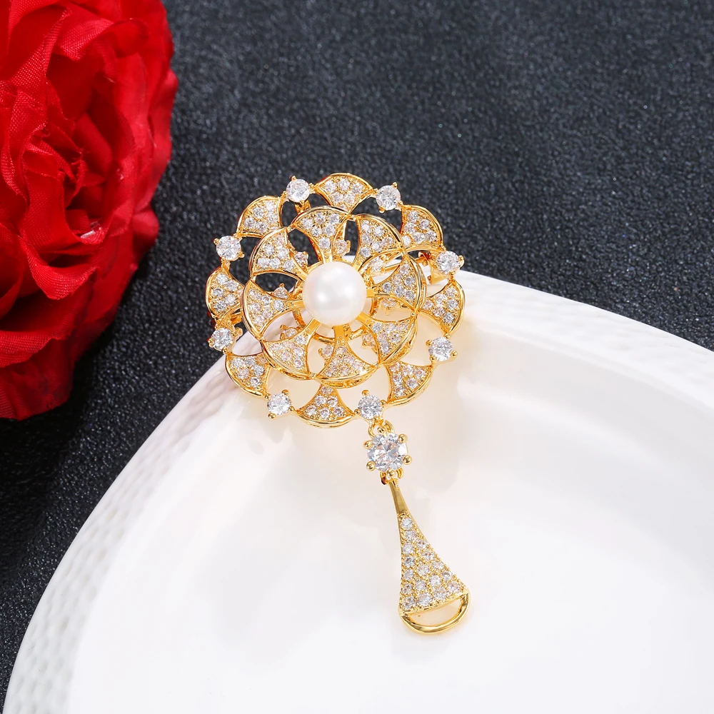 Snuoy Fashion Flower Brooches For Women and Pins Golden Zircon Brooch for Friends Gifts Shirt Suit Accessories | Украшения и