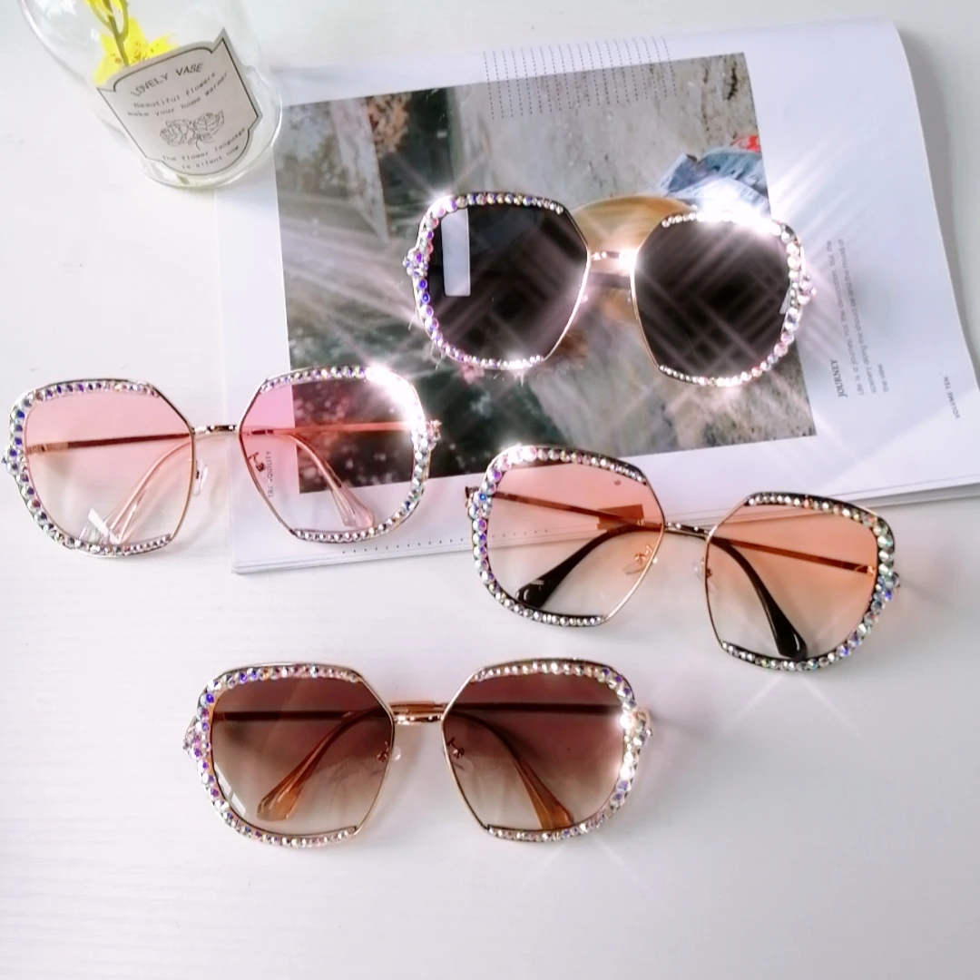 Luxury Oversized Square Sunglasses Women Retro Fashion Brand Designer Vintage Gradient Reflective UV400 Shades Oculos De Sol