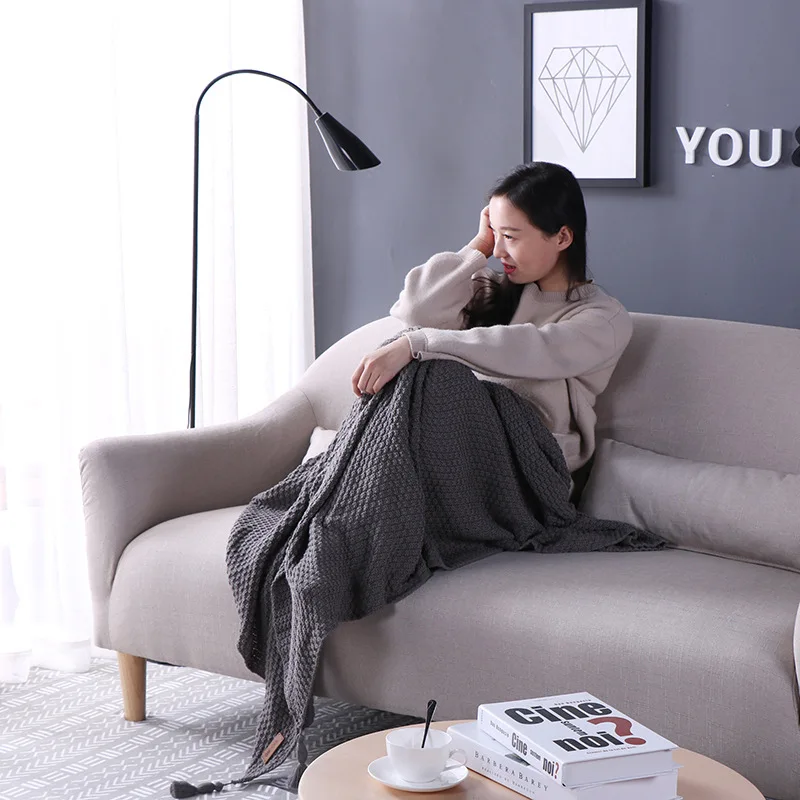 Домашнее офисное трикотажное одеяло на отдых сон детский спальный плед