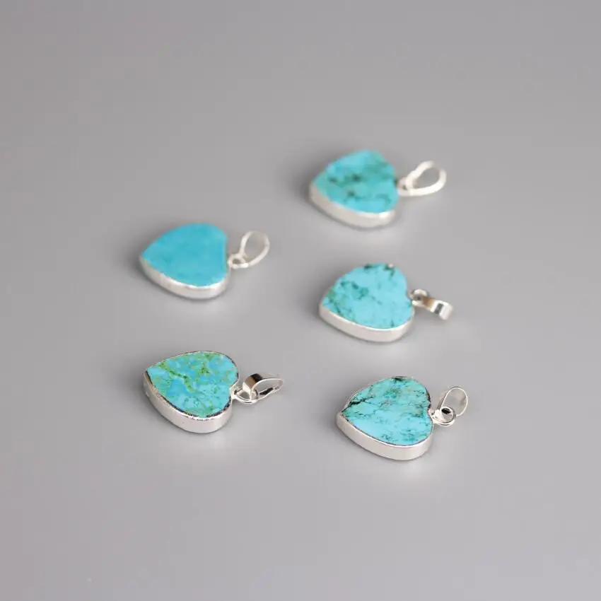 Посеребренные украшения в форме сердца шармы сырой Turquoises подвески, 5 шт./партия, синий Howlite плиты самородки Подвески ожерелье ювелирные изделия