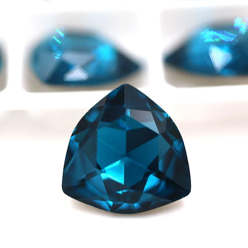 Peacock blue Новое поступление остроконечные Клей На Стразы высокое качество стекло crysyal Толстая Треугольная Форма Стразы diy аксессуары для одежды - Цвет: Peacock blue