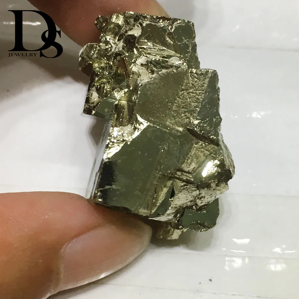45-55g 1 шт. натуральный Пирит Золотой Железный кубический рудник образцы Кристалл Исцеление энергии тонкий учебный образец материалы для декора - Цвет: 45-55g
