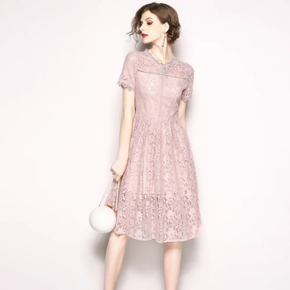 Выдалбливают Sommer Kleid с цветочной вышивкой кружевной платье женские длинные