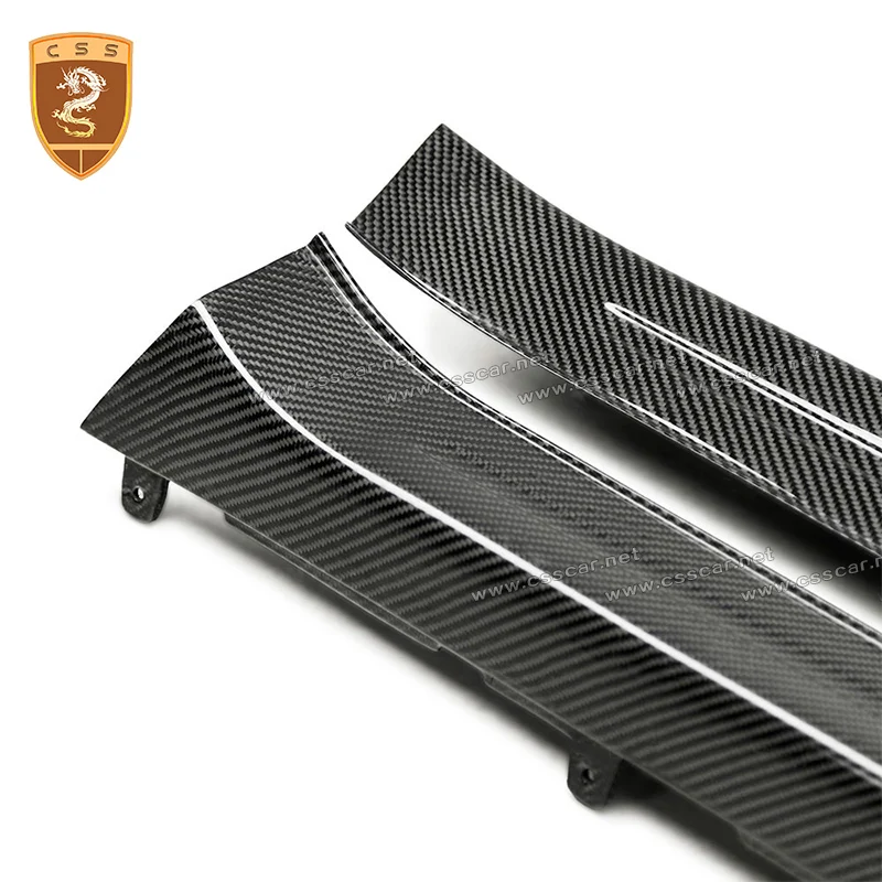 

For Niss GT-r R35 Carbon Fiber Door Sill Welcome CF Pedals Plate Guards Carbon Car Modification Accessories