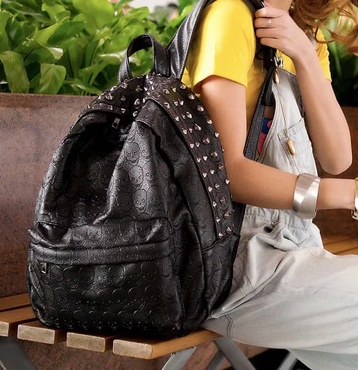 Женский кожаный рюкзак ANAWISHARE черный школьный с черепами и заклепками для девочек