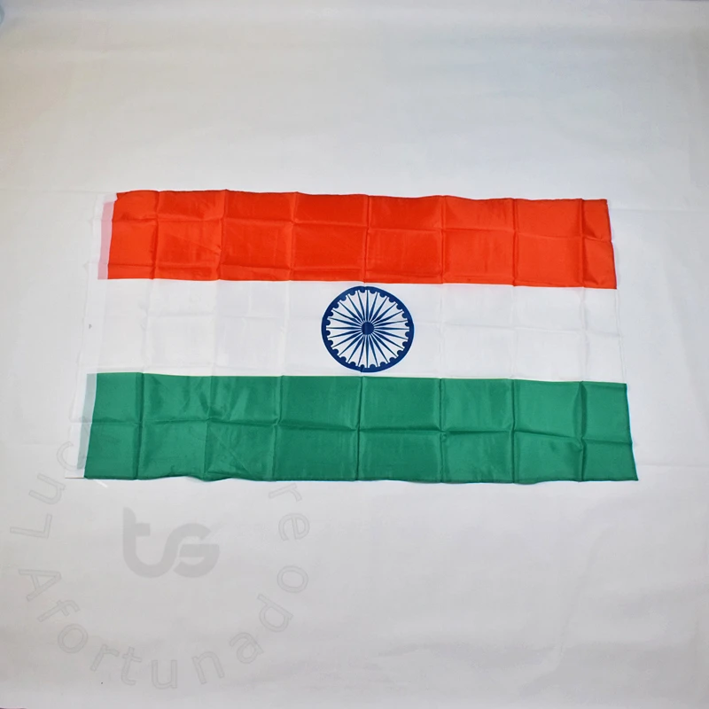 

Индии 90*150 см индийский баннер, флаг висящий национальный флаг для удовлетворения, парад, вечерние. Висит, украшения