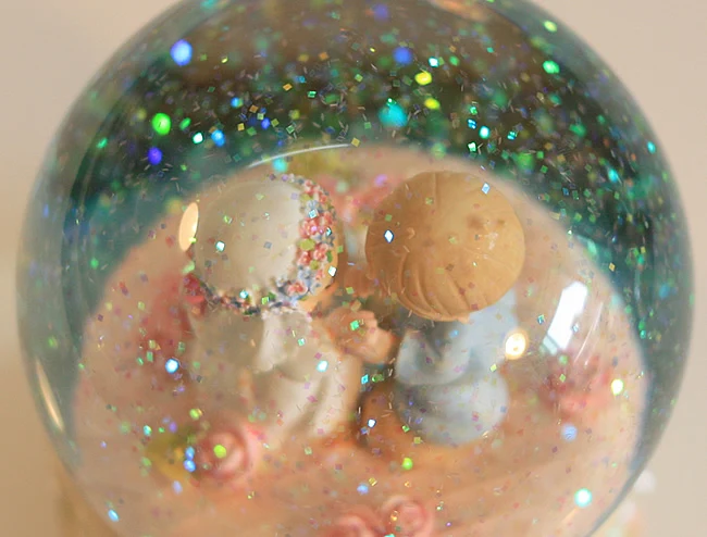 Romantic wedding gift spin floating snow crystal ball music box creative birthday to send girls particularly practical | Дом и сад