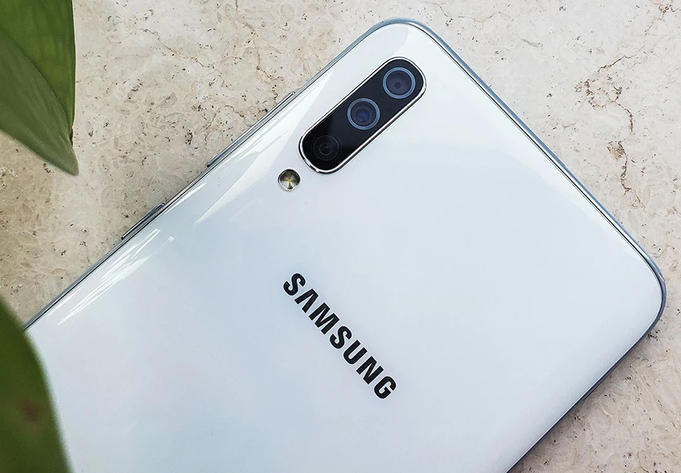 Смартфон samsung Galaxy A70, 6,7 дюймов, дисплей Infinity U, 6 ГБ, 128 ГБ, Восьмиядерный процессор Snapdragon 675, 4500 мАч, быстрая зарядка, мобильный телефон NFC