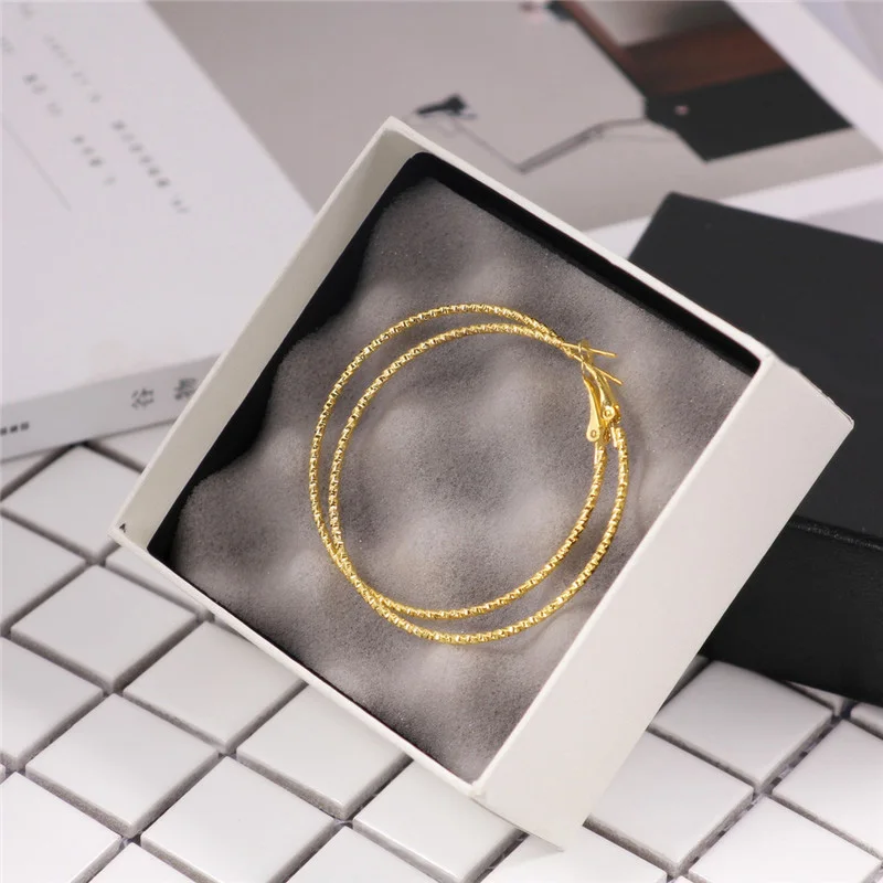 

Fashion Thread Hoop Earrings 50/60mm For Women Vintage Gold Color Round Hoop Earrings Wedding Party Statement Jewelry