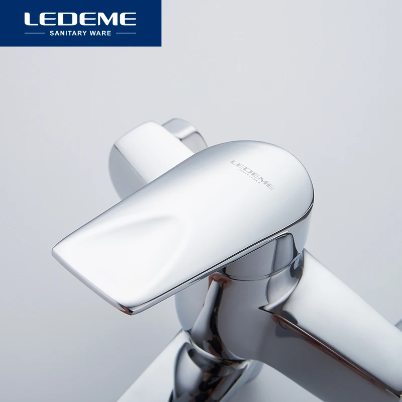 LEDEME Смеситель для ванны с коротким изливом 150 мм. латунь Цвет: хром L3140|bath bath|bath