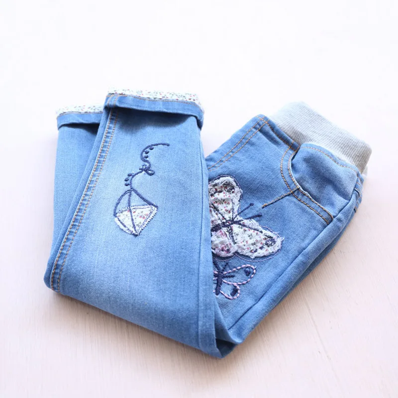 От 2 до 8 лет штаны для девочек Джинсы женщин Новинка 2017 года повседневные джинсы