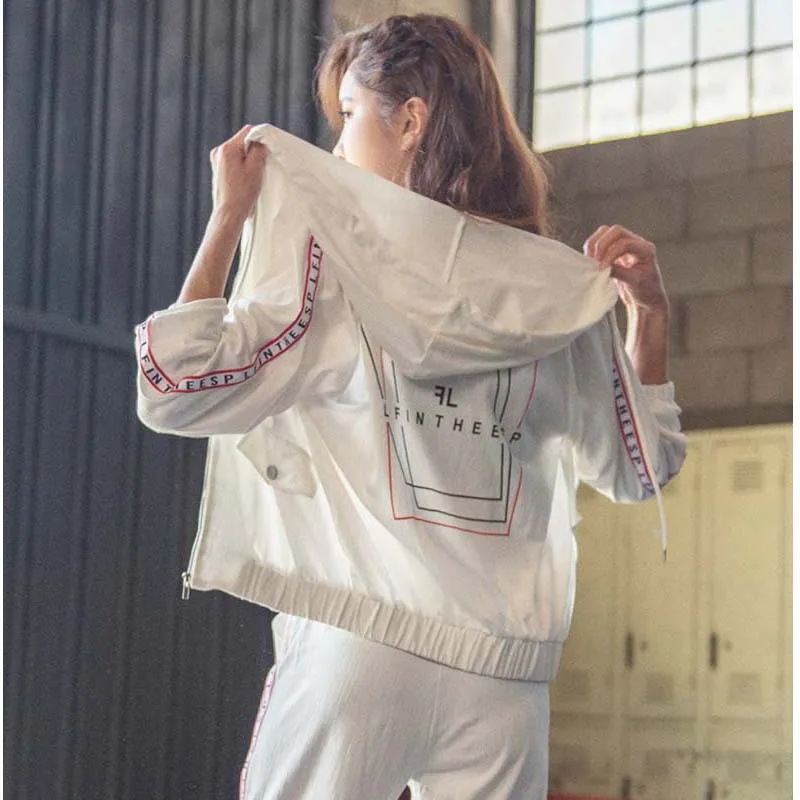 Женский спортивный костюм спортивная футболка и штаны одежда для тренажерного