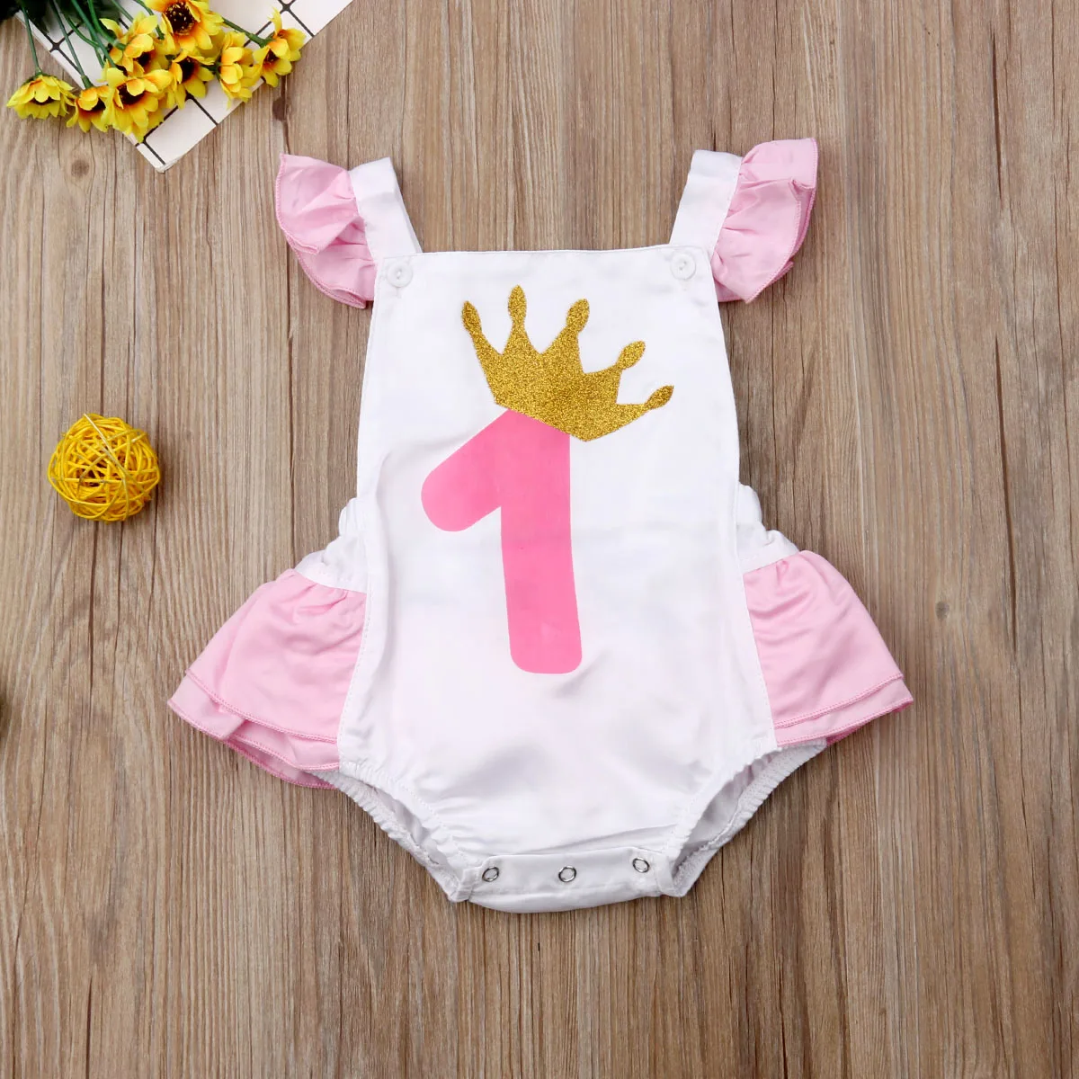 Летняя одежда для маленьких девочек милый комбинезон с рюшами и лебедем детей