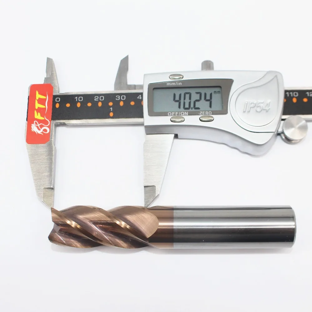 Satılık 1 Adet HRC55 D18X40LXD18X100L Spiral Freze Kesicisi 18mm Tungsten çelik Alaşım Kaplama 4 Flüt CNC Kesici Uzatma